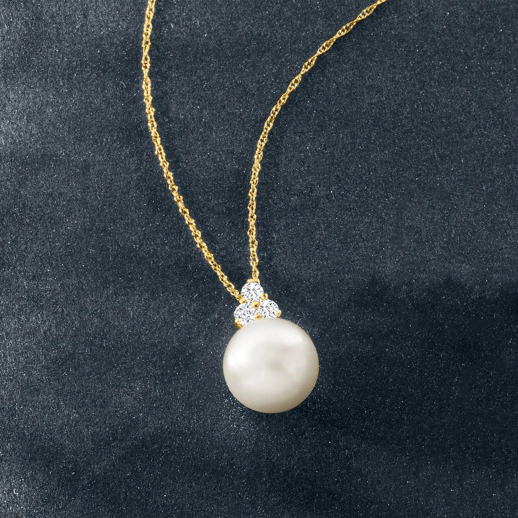 商品Ross-Simons|Ross-Simons 10mm Cultured Pearl and . Diamond Pendant Necklace in 14kt Yellow Gold,价格¥2533,第3张图片详细描述