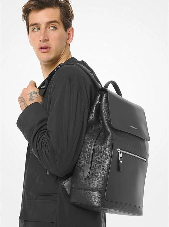 商品Michael Kors|Hudson Pebbled Leather Backpack,价格¥1482,第4张图片详细描述