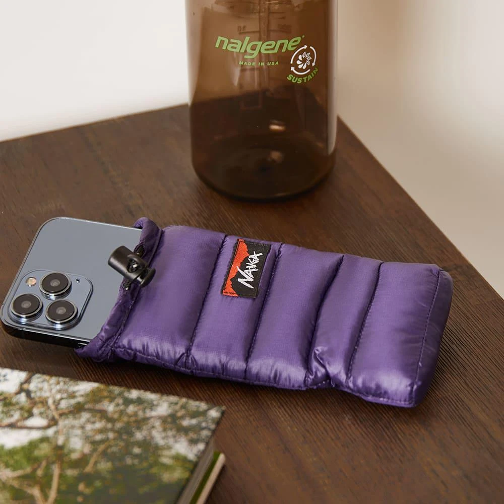 商品NANGA|NANGA Mini Sleeping Bag Phone Case,价格¥169,第4张图片详细描述