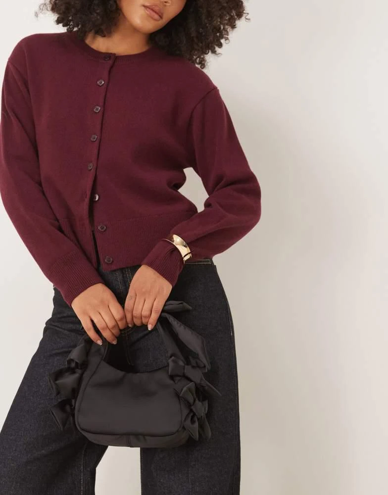 商品ASOS|ASOS DESIGN satin grab clutch bag with bow detail in black,价格¥266,第3张图片详细描述