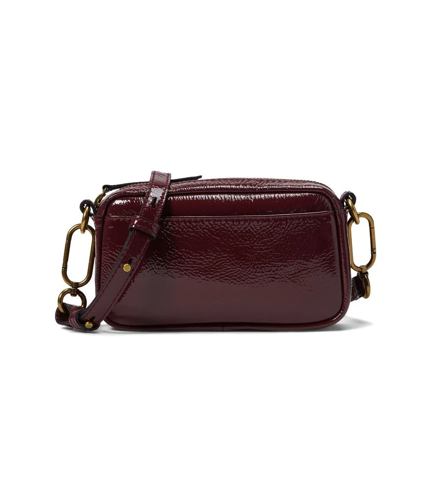 商品Madewell|The Carabiner Mini Crossbody Bag in Patent Leather,价格¥896,第1张图片