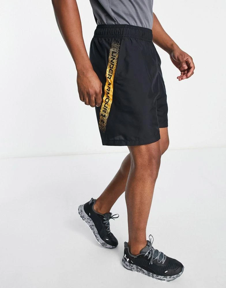 商品Under Armour|Under Armour Training woven side graphic shorts in black and yellow,价格¥204,第2张图片详细描述