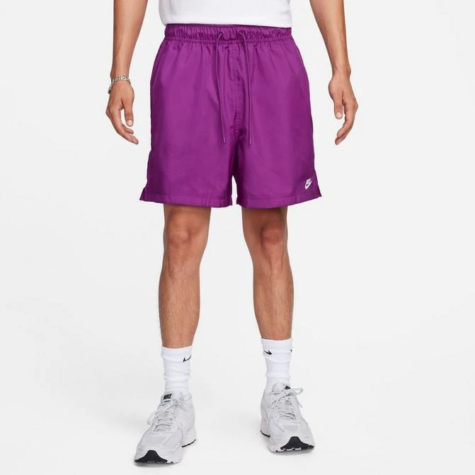 商品NIKE|Men's Nike Club Woven 6" Flow Shorts,价格¥365,第1张图片