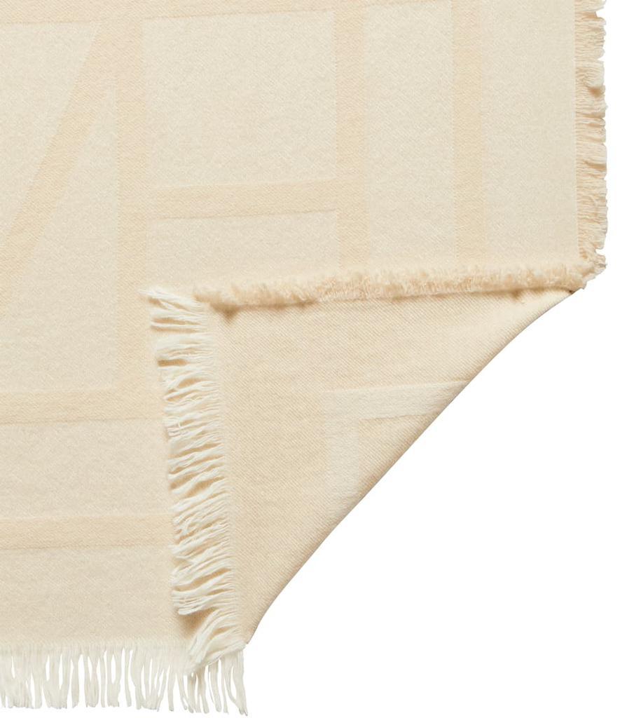 商品Totême|Monogram羊毛与羊绒围巾,价格¥2771,第7张图片详细描述