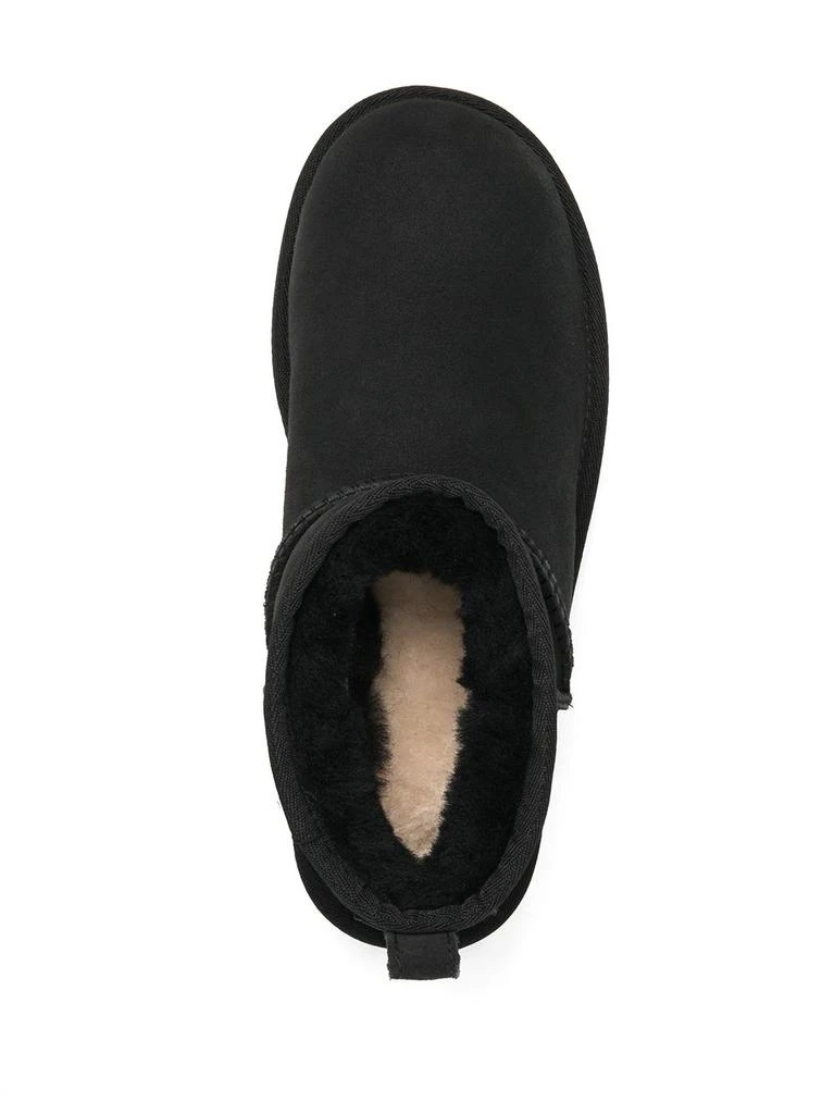 商品UGG|UGG AUSTRALIA - Classic Ultra Mini Ankle Boots,价格¥1433,第3张图片详细描述