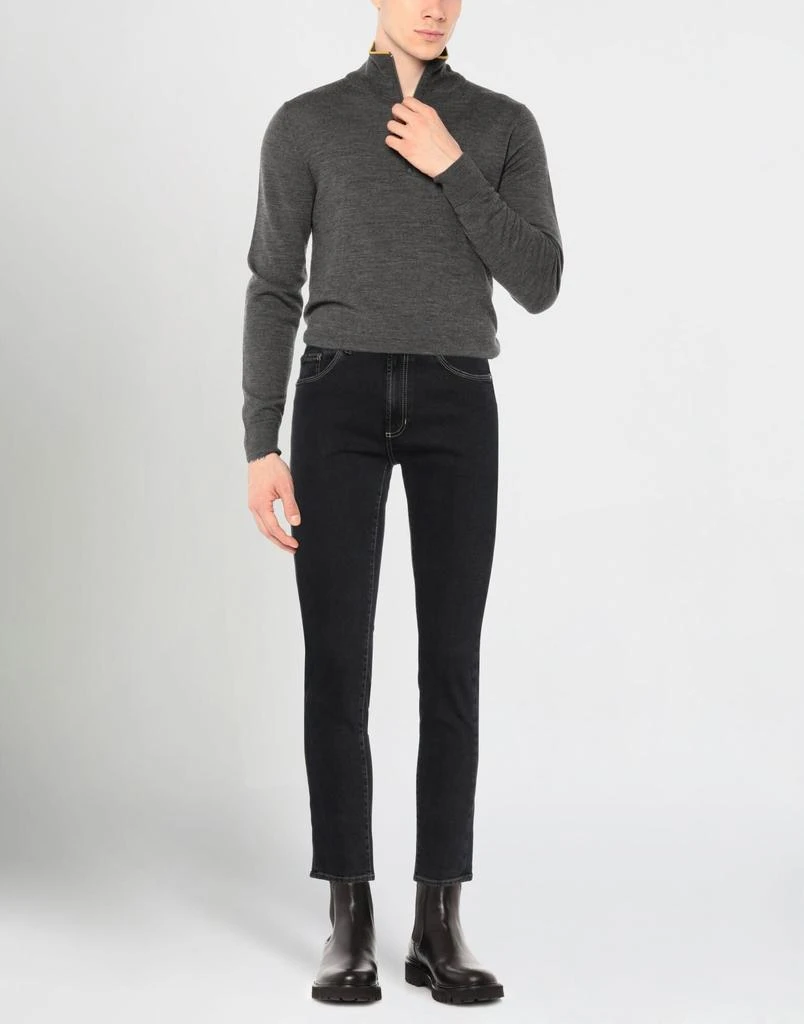 商品Versace|Denim pants,价格¥825,第2张图片详细描述