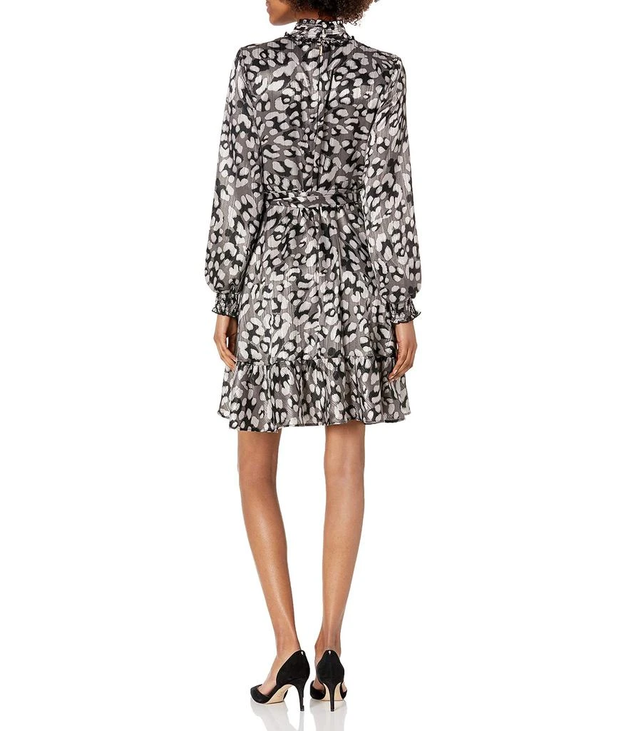 商品Karl Lagerfeld Paris|Women's Printed Satin Mock Neck Flounce Dress,价格¥708,第2张图片详细描述