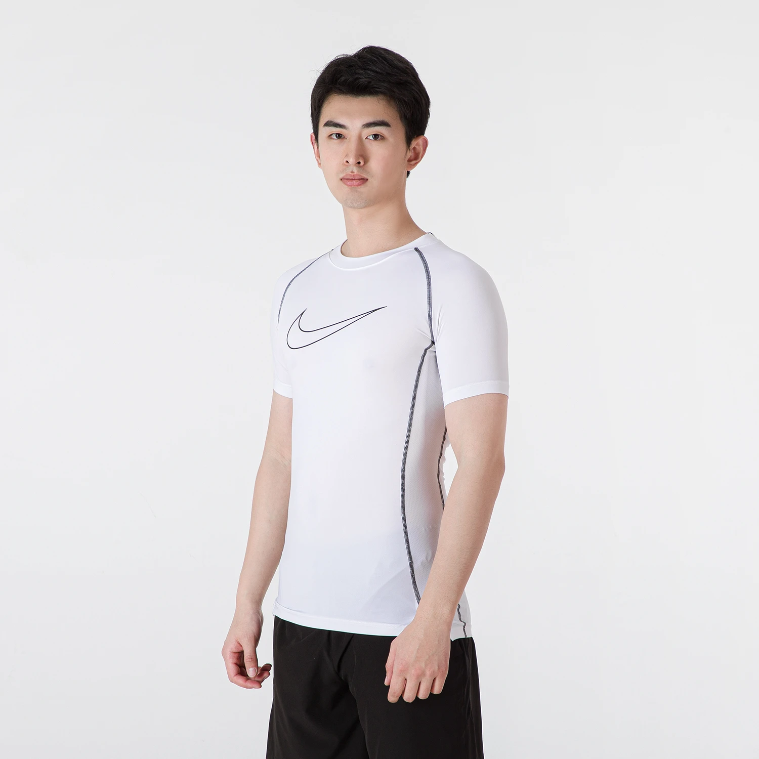 Pro Dri-FIT男子紧身短袖 商品