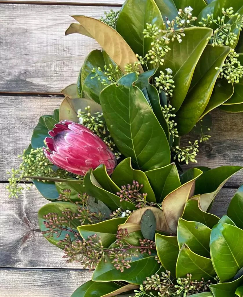 商品GreenishBlu|Fresh Real Magnolia and Pink Ice Protea Flower Spring Wreath,价格¥905,第3张图片详细描述