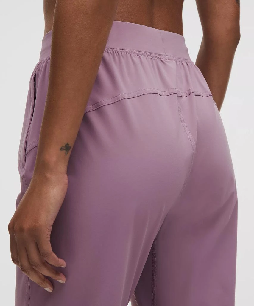 Adapted State High-Rise Jogger *Full Length 商品