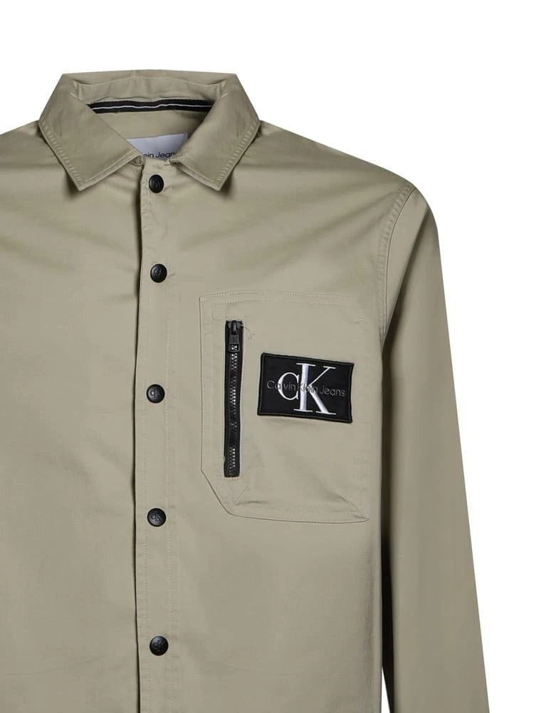 商品Calvin Klein|Calvin Klein Relaxed Cut Multi-pocket Shirt-jacket,价格¥848,第2张图片详细描述