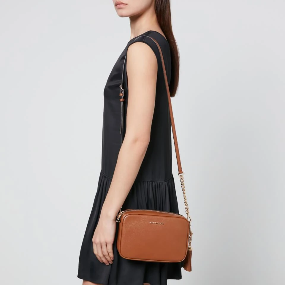 商品Michael Kors|MICHAEL Michael Kors Jet Set Medium Leather Camera Bag,价格¥1408,第2张图片详细描述