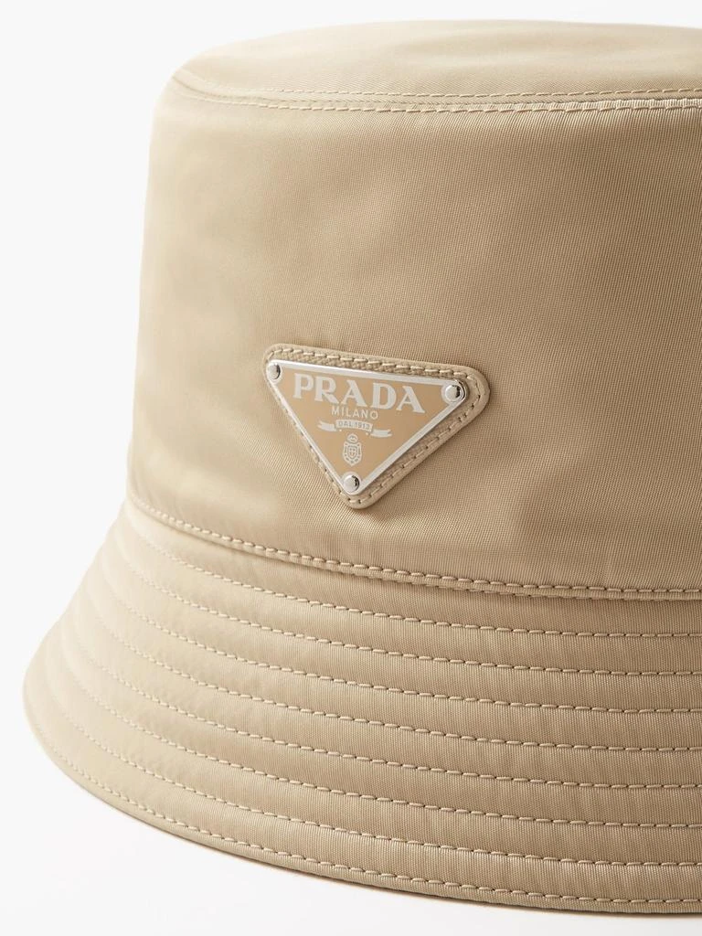 商品Prada|Triangle logo-plaque Re-nylon bucket hat,价格¥4414,第2张图片详细描述