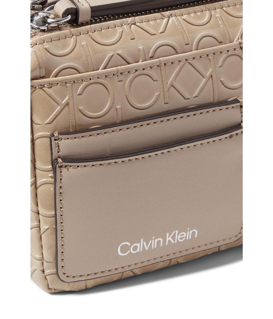 商品Calvin Klein|Jana Crossbody,价格¥381,第6张图片详细描述