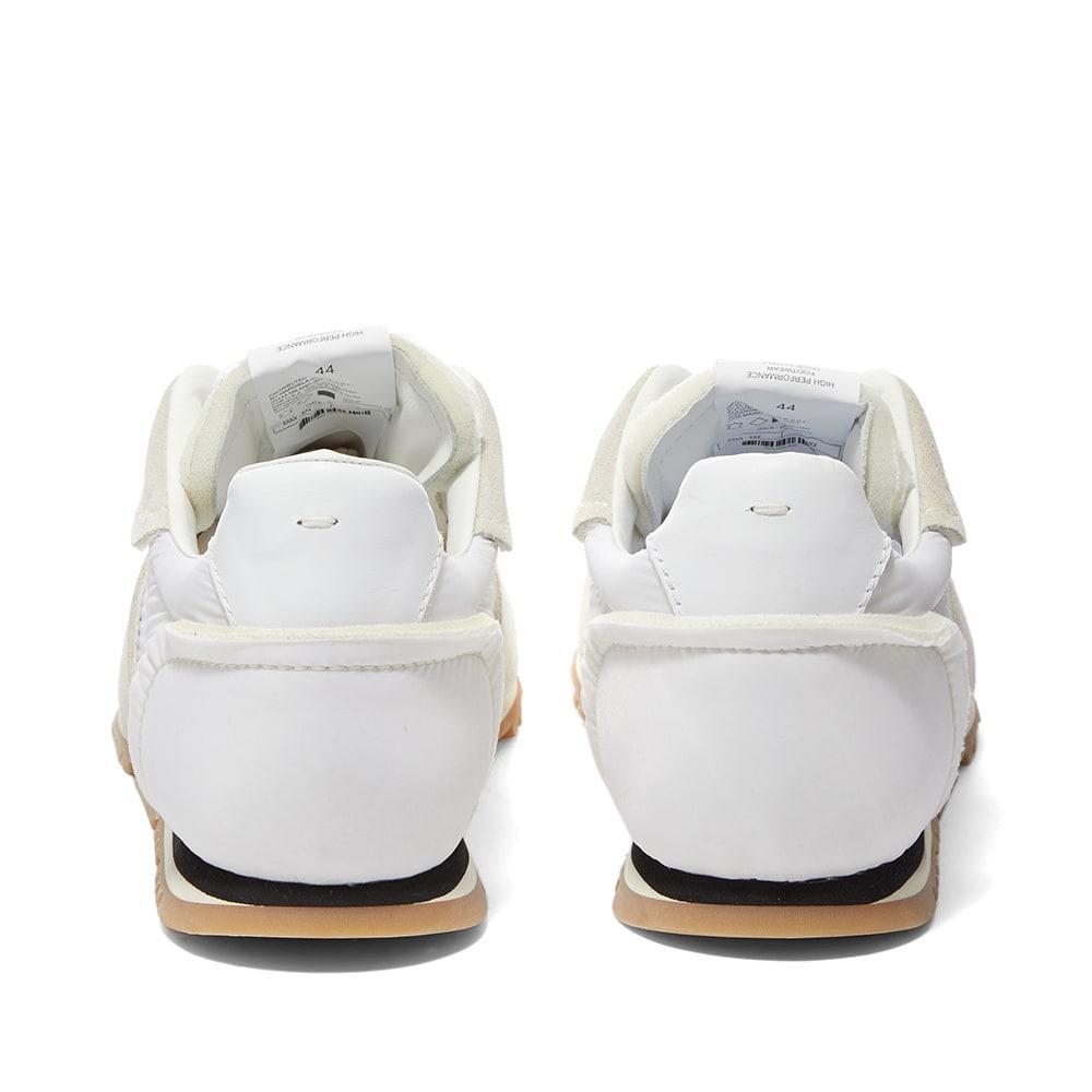 商品MAISON MARGIELA|Maison Margiela Suede Toe Runner Sneaker,价格¥2432,第5张图片详细描述