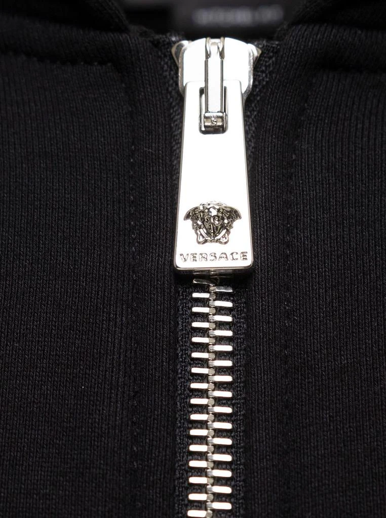 商品Versace|Black Zipped Hoodie With Print And Embroidered Ornaments In Cotton Man Versace,价格¥5417,第3张图片详细描述