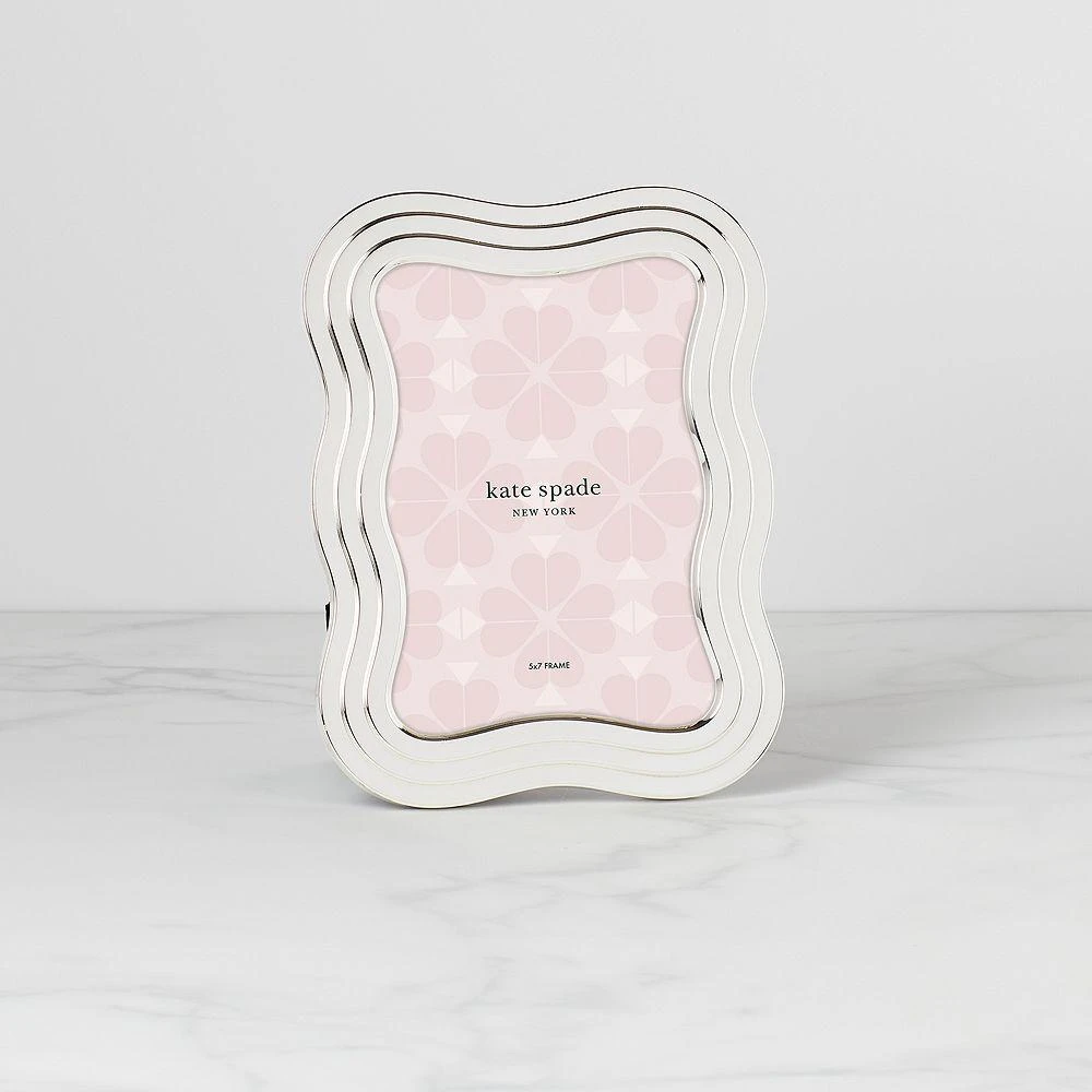 South Street Silver Wavy Frame 5" x 7" 商品