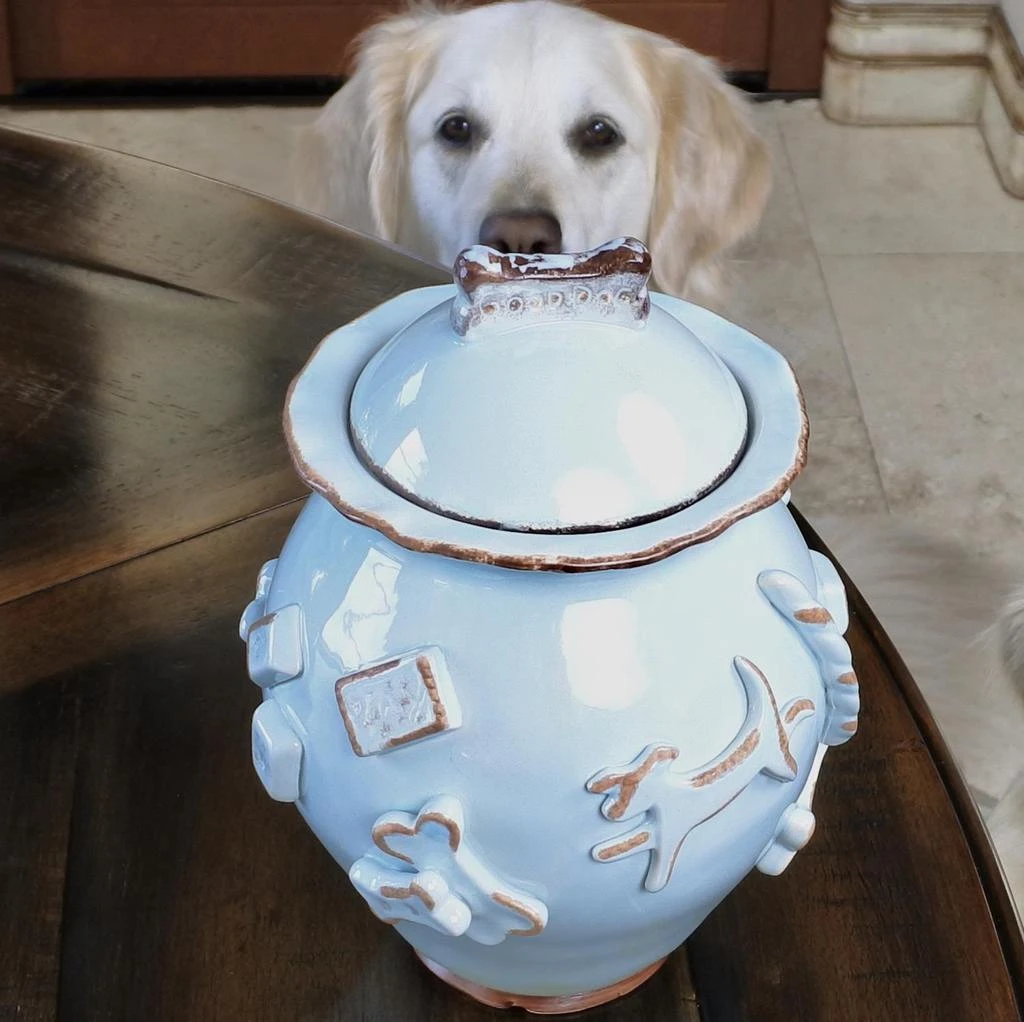 商品Carmel Ceramica|Dog Treat Jar - Baby Blue,价格¥515,第2张图片详细描述