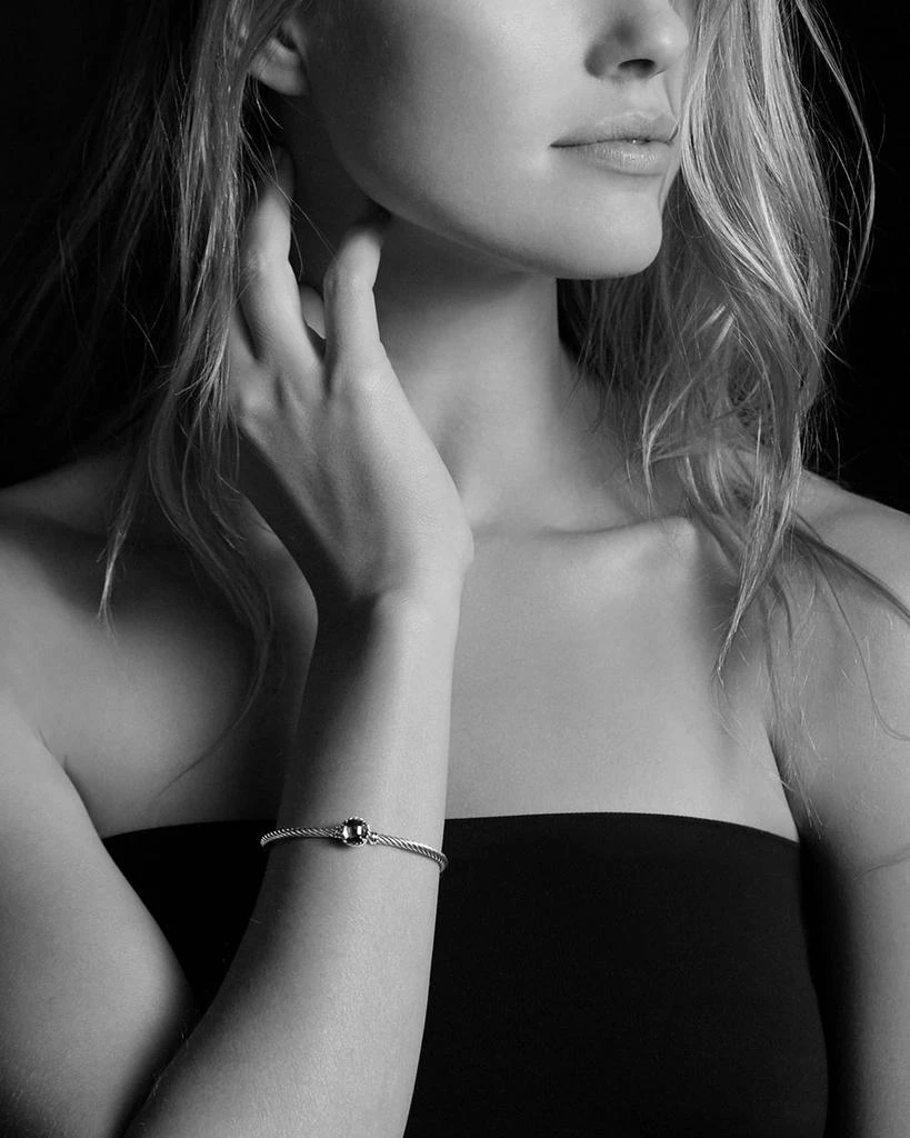 Châtelaine Bracelet with Blue Topaz 蓝托帕水晶银绞绳手环 商品