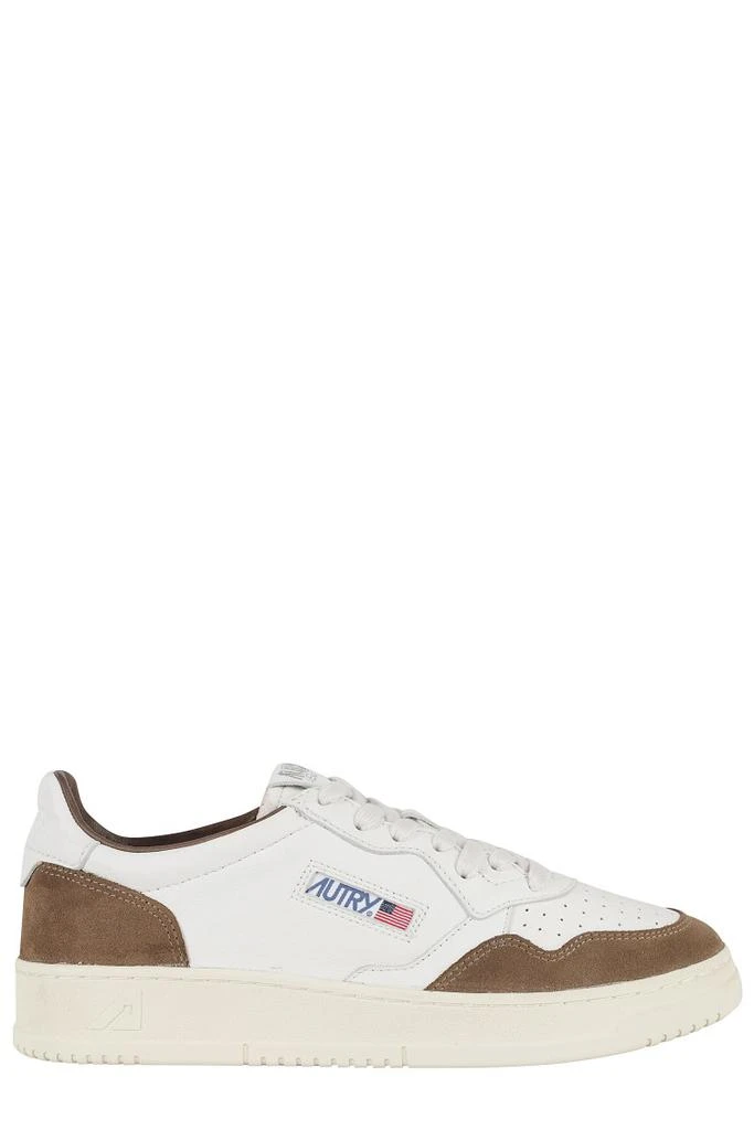 商品Autry|Medalist Classic White Leather Low-Top Sneakers,价格¥1676,第1张图片