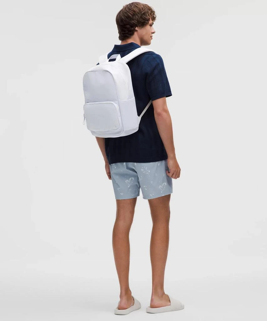 Everywhere Backpack 22L 商品