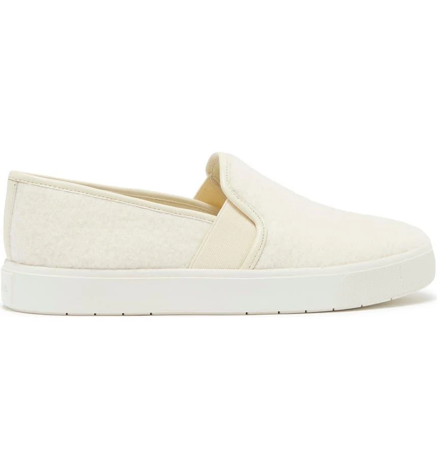 商品Vince|Blair Quilted Slip-On,价格¥279,第3张图片详细描述