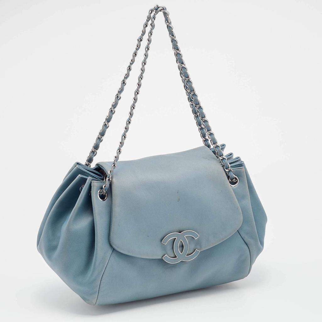 商品[二手商品] Chanel|Chanel Light Blue Leather Sensual CC Accordion Flap Bag,价格¥8370,第5张图片详细描述