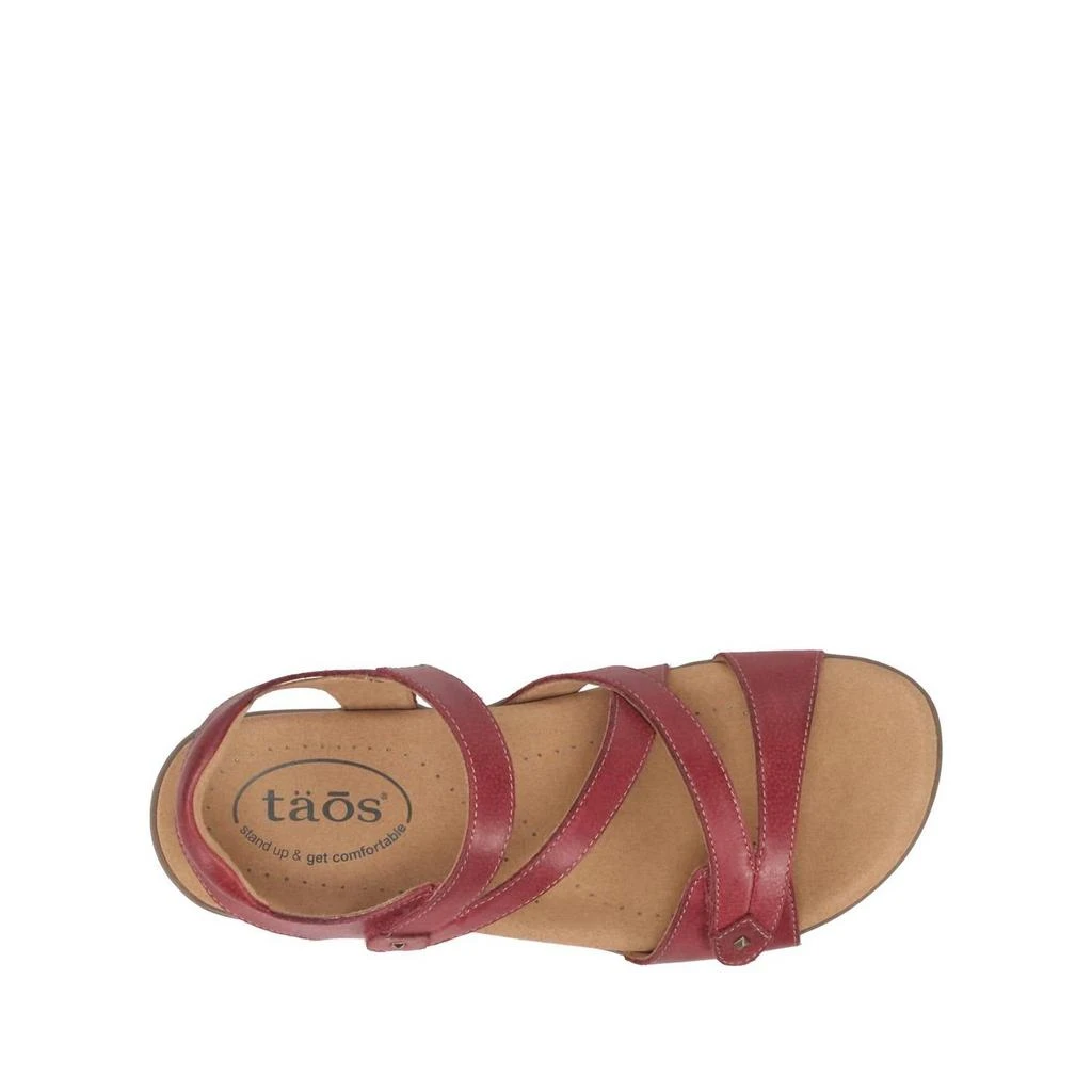 商品taos|Women's Big Time Sandal - Medium Width In Cranberry,价格¥707,第4张图片详细描述