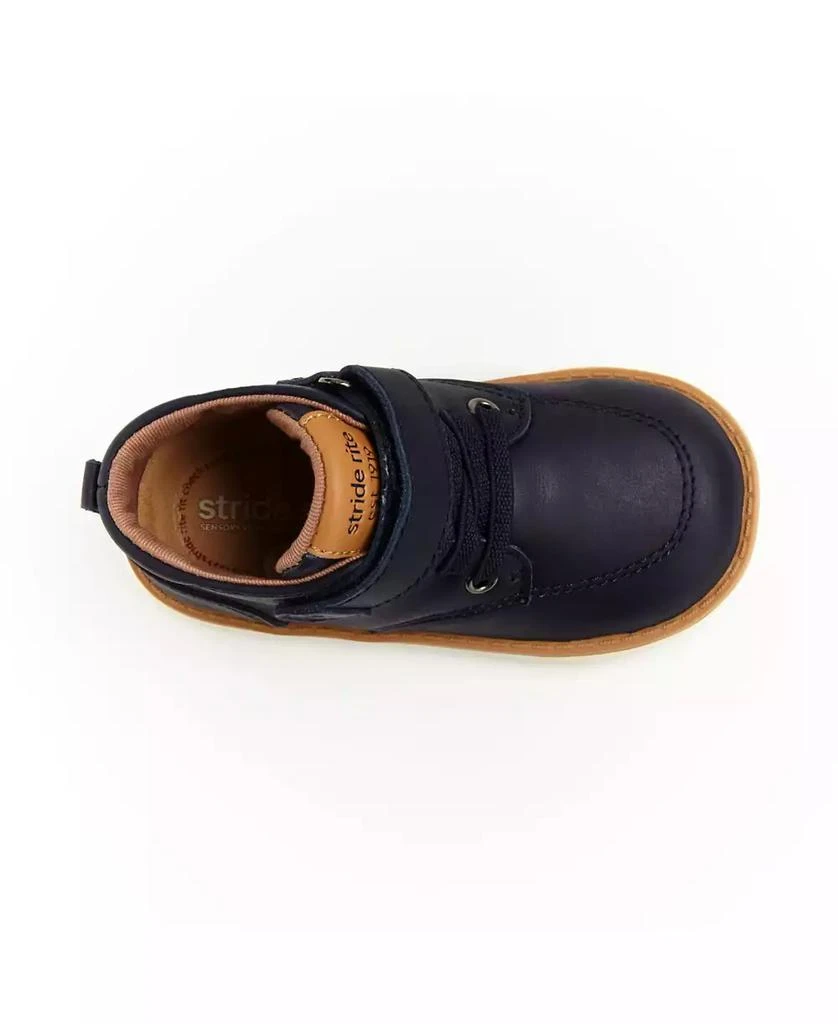 商品Stride Rite|Toddler Boys SRT Suede Detail Quinn Casual Shoe,价格¥462,第3张图片详细描述
