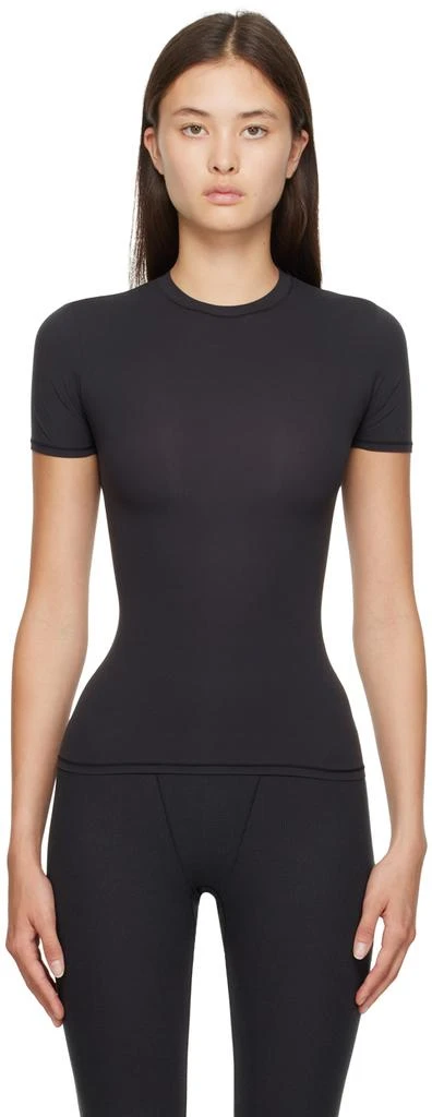 商品SKIMS|Black Fits Everybody T-Shirt,价格¥469,第1张图片