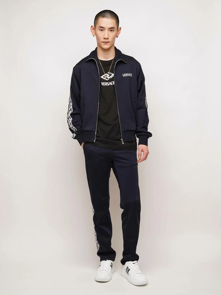 商品Versace|Greek Motif Leather Sneakers,价格¥4931,第1张图片详细描述