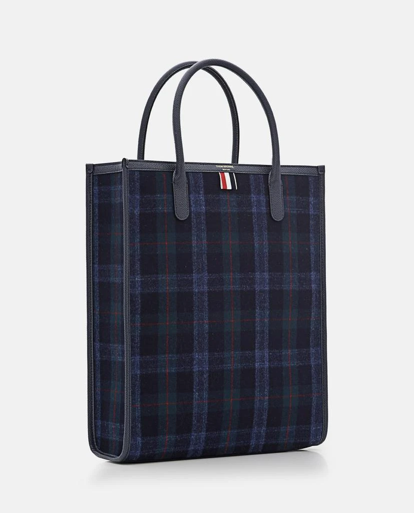 商品Thom Browne|Vertical Tote Bag In Tartan Flannel,价格¥7865,第3张图片详细描述