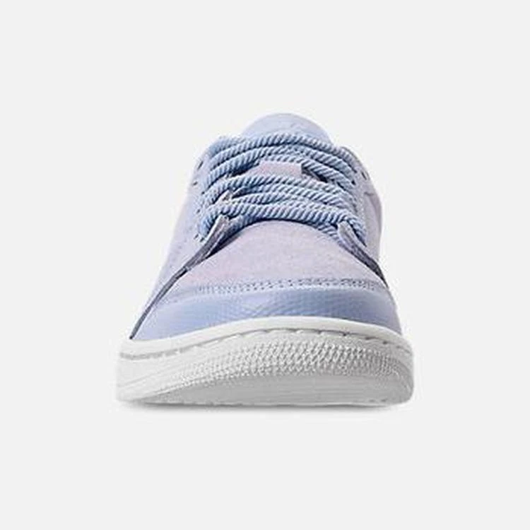 商品Jordan|女士 Air Jordan Retro 1 低帮休闲鞋,价格¥335,第3张图片详细描述