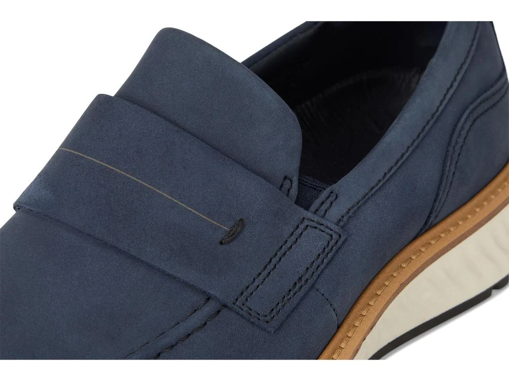 St.1 Hybrid Penny Loafer 商品