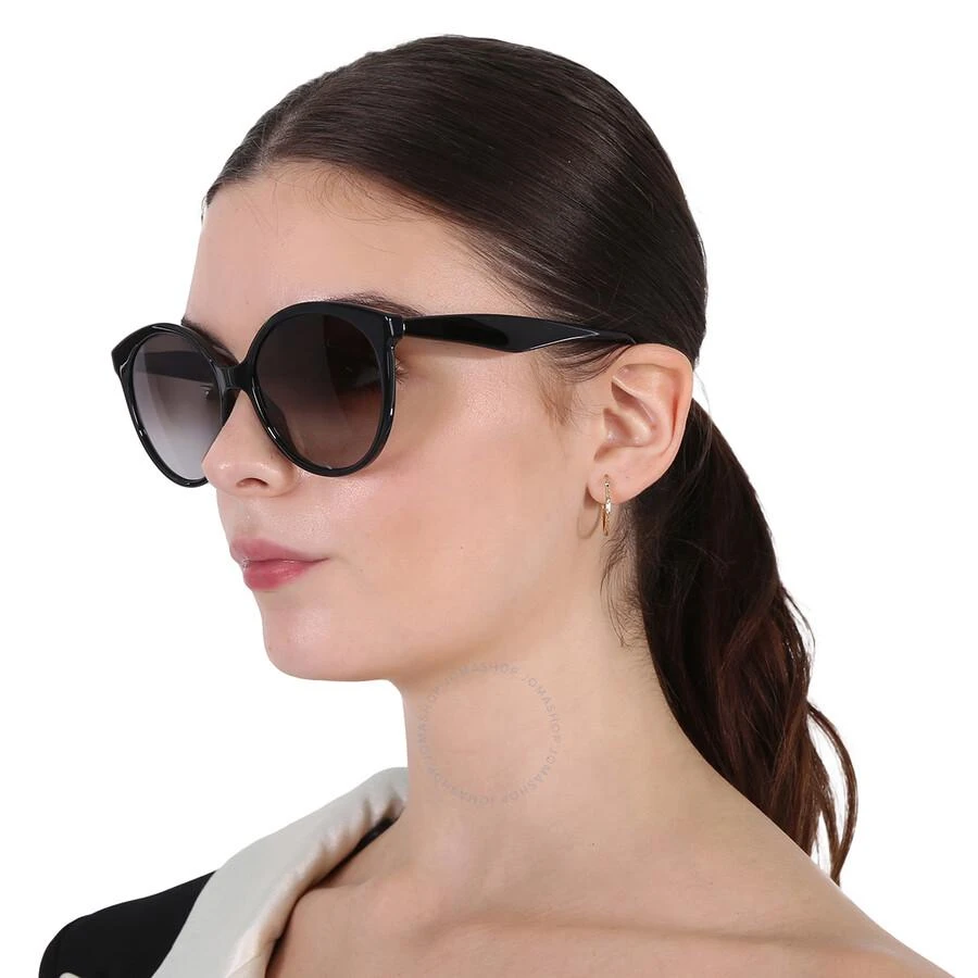 商品Salvatore Ferragamo|菲拉格慕 灰色渐变圆形女士太阳镜 SF1071S 001 58,价格¥590,第2张图片详细描述