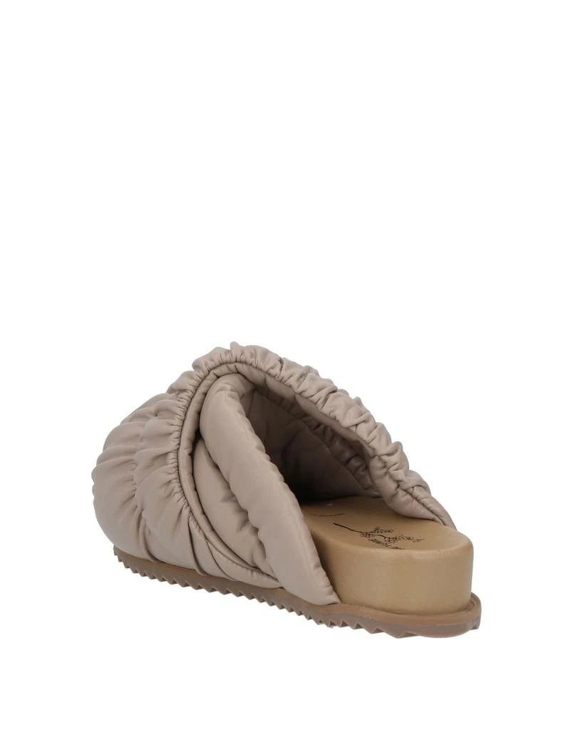 商品YUME YUME|Mules and clogs,价格¥598,第3张图片详细描述