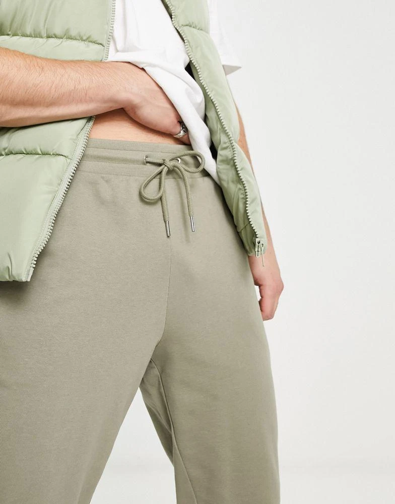 商品ASOS|ASOS DESIGN tapered joggers in green,价格¥192,第3张图片详细描述