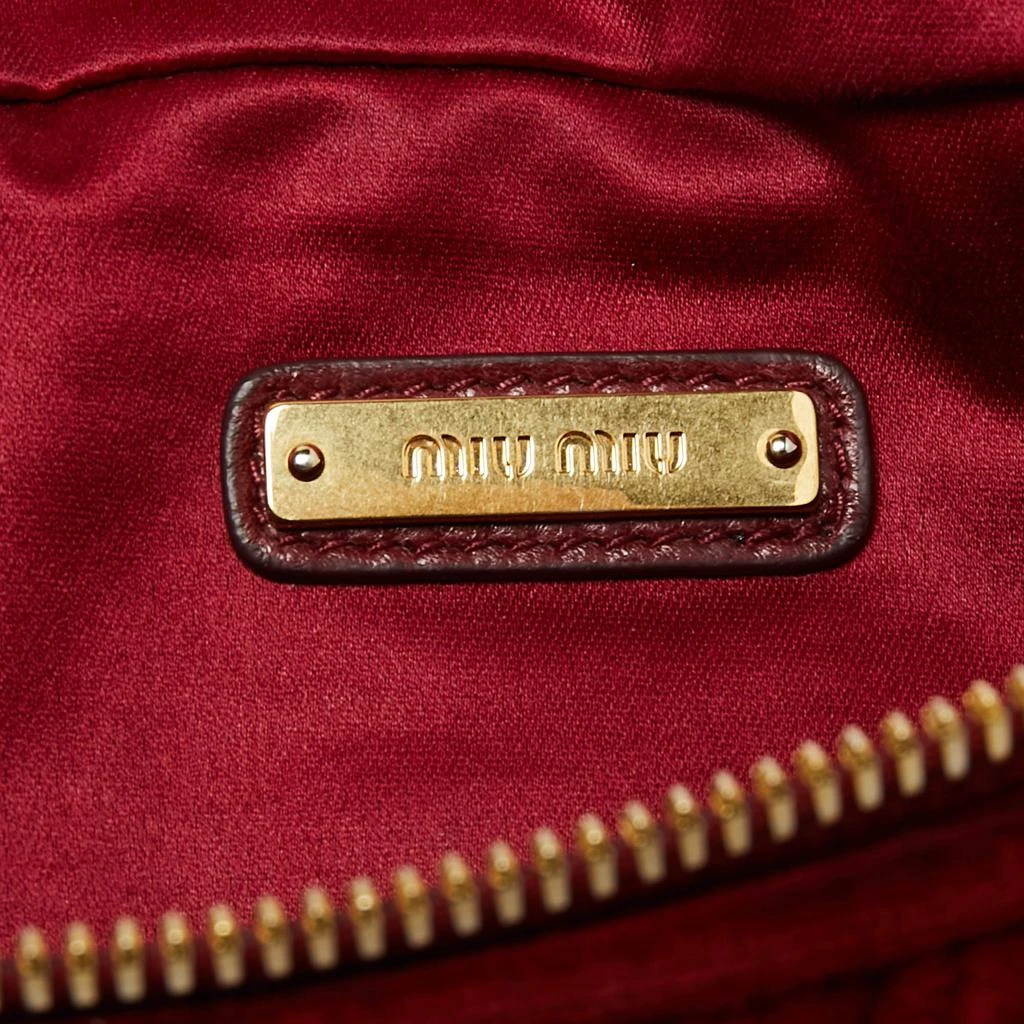 Miu Miu Red Matelassé Velvet Belt Bag 商品