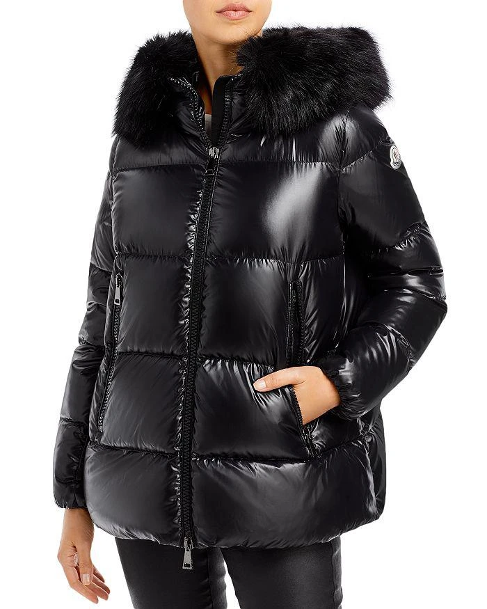 商品Moncler|Laiche Short Parka,价格¥13564,第5张图片详细描述