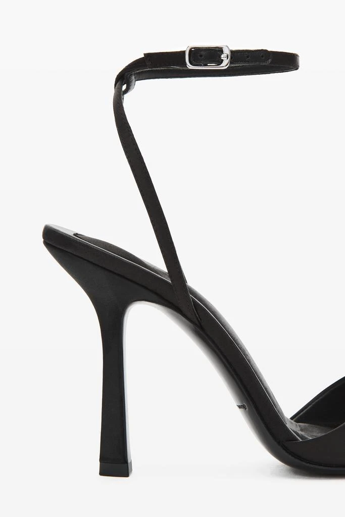 商品Alexander Wang|DAHLIA 105 BOW SANDAL IN SATIN,价格¥2686,第2张图片详细描述