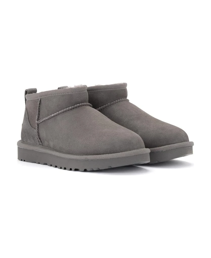 商品UGG|Ugg Classic Ultra Mini Gray Ankle Boot In Suede,价格¥1577,第3张图片详细描述