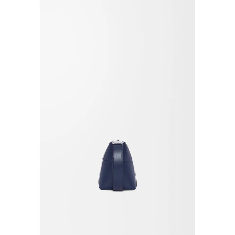 商品Loewe|【预售3-5天】LOEWE罗意威 男士深蓝色小牛皮手提包,价格¥6874,第5张图片详细描述