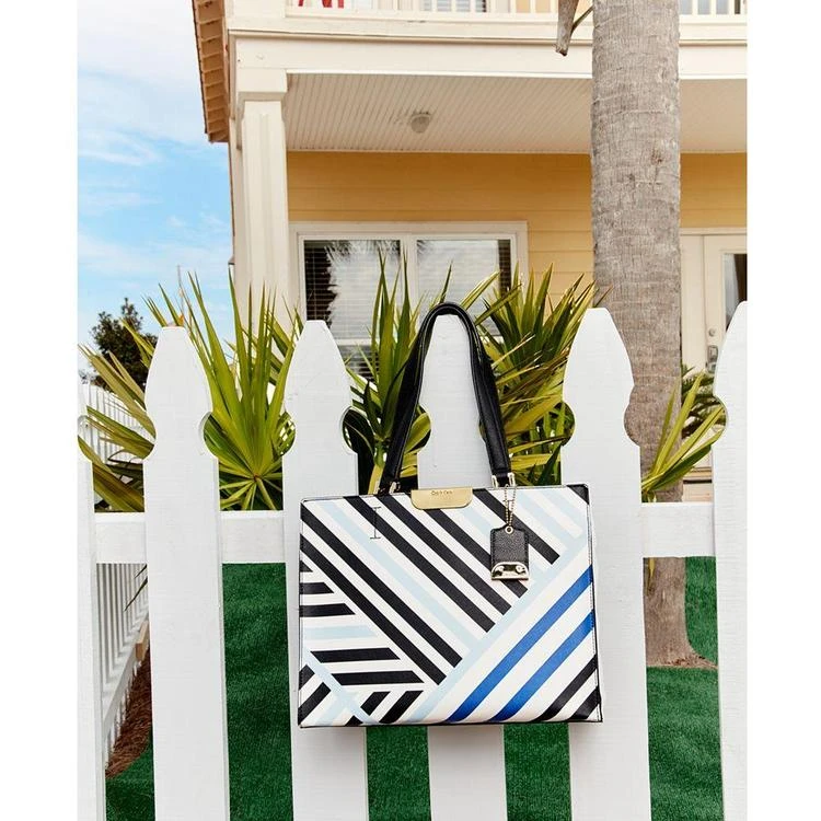 商品Calvin Klein|Lola Tote,价格¥734,第4张图片详细描述