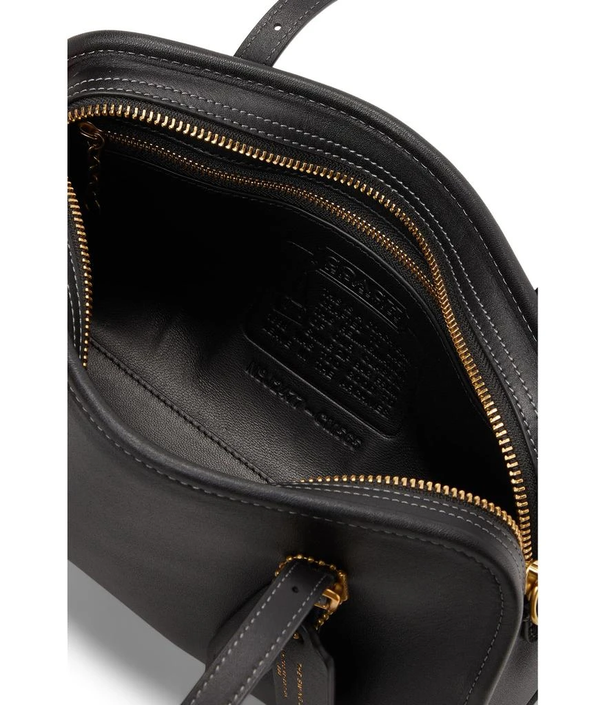 商品Coach|The Coach Originals Glovetanned Leather Swing  Zip,价格¥3166,第3张图片详细描述