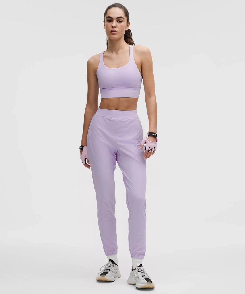 lululemon Energy Longline Bra *Medium Support, B–D Cups 商品