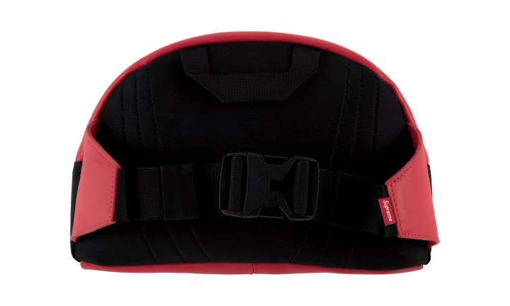商品Supreme|Supreme TNF Leather Roo Waistbag,价格¥2690,第4张图片详细描述