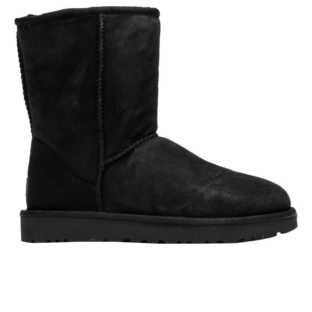 商品UGG|Women's Classic Short II Boot - Black,价格¥1357,第1张图片