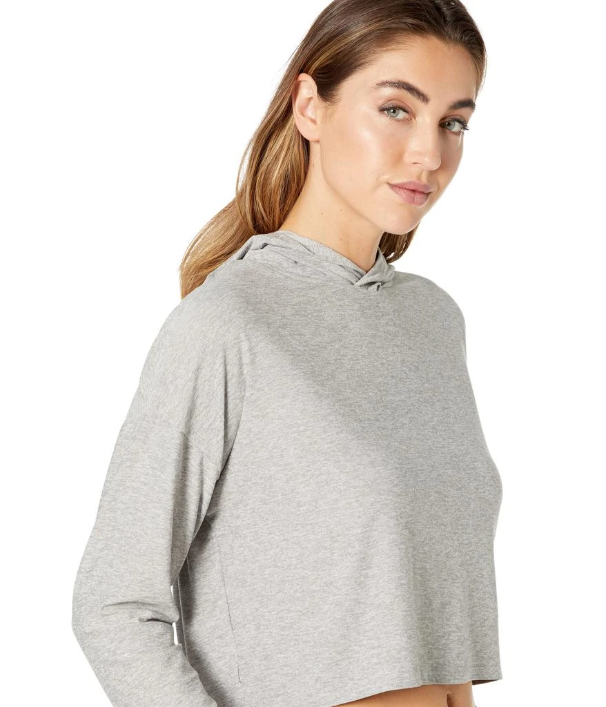 商品Beyond yoga|Featherweight Don't Look Back Hoodie,价格¥263,第3张图片详细描述