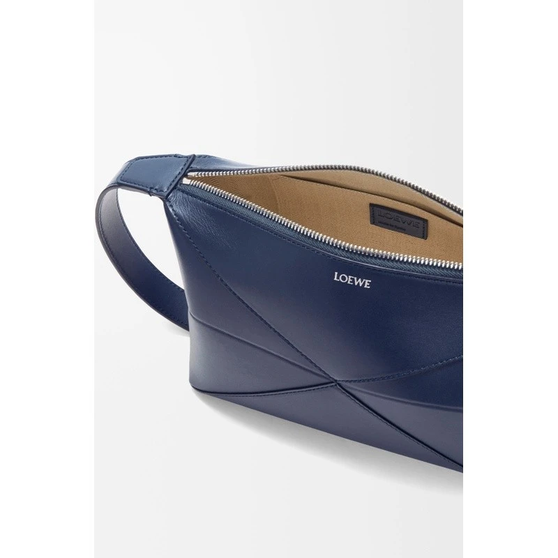【预售3-5天】LOEWE罗意威 男士深蓝色小牛皮手提包 商品