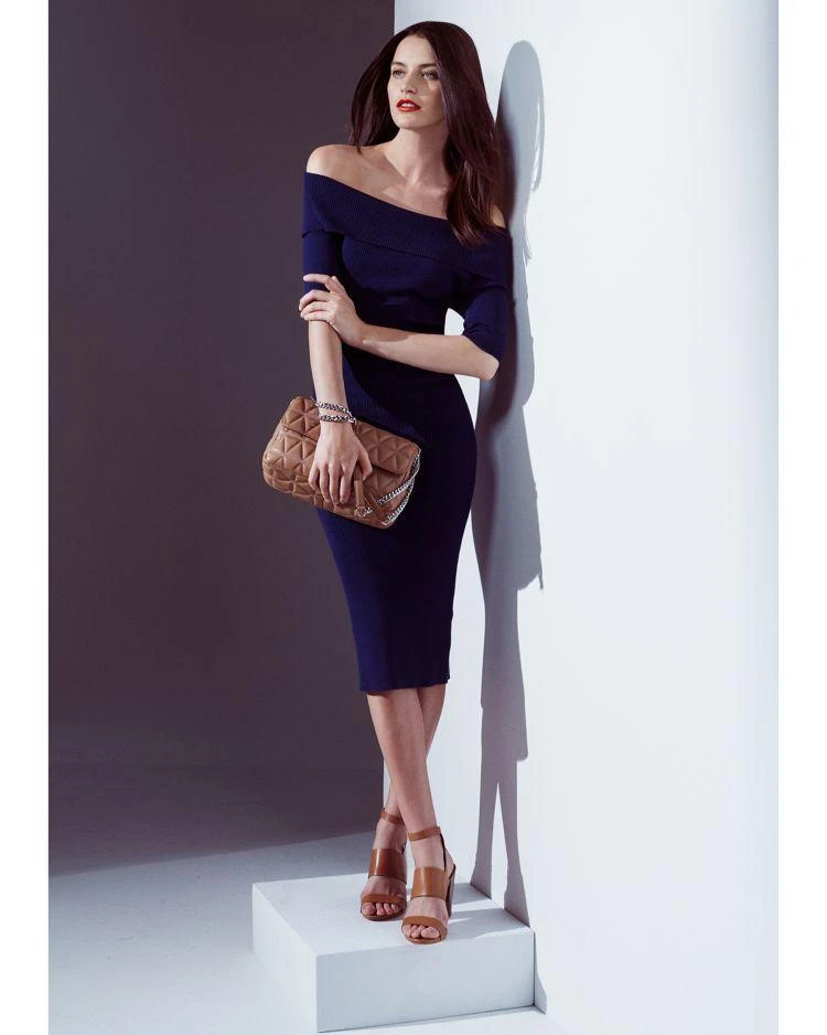 商品Michael Kors|MICHAEL Michael Kors Off-the-Shoulder Ribbed Sweater Dress - 100% Exclusive,价格¥464,第2张图片详细描述